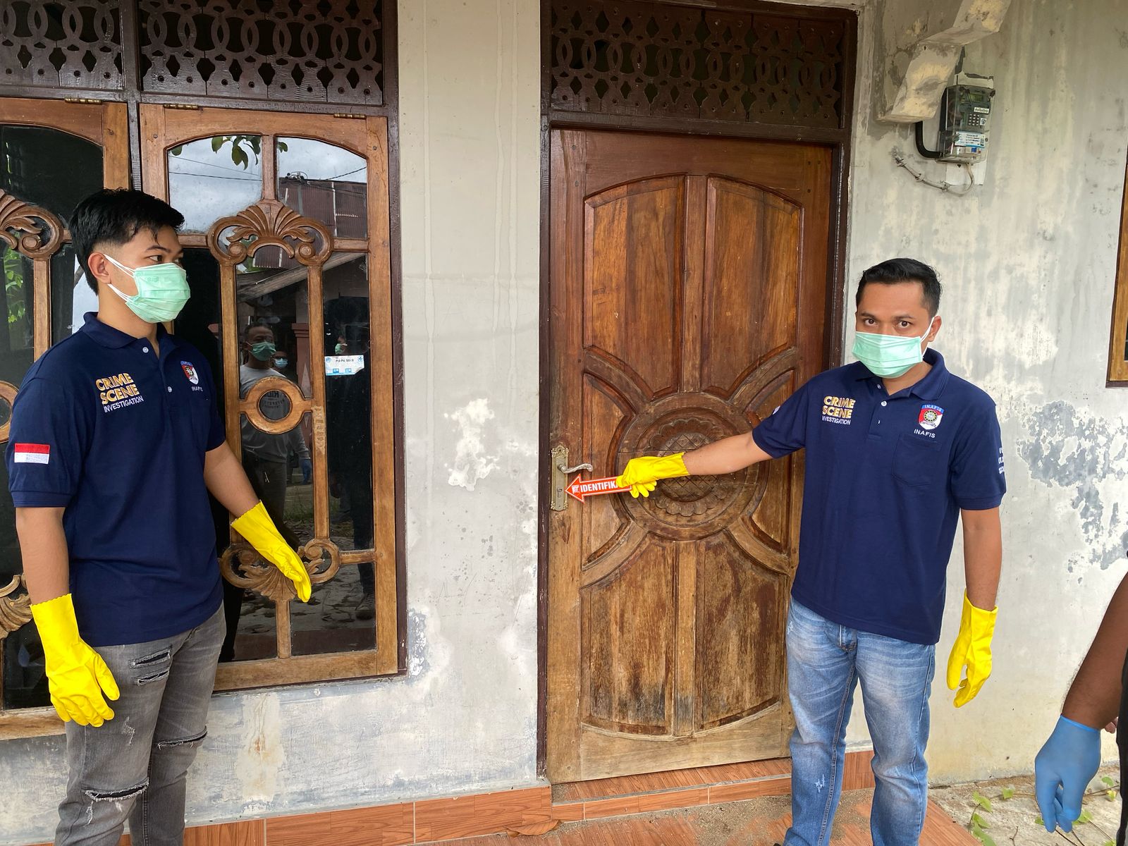PENEMUAN TENGKORAK: Jasad Didik Dermawan ditemukan jadi tengkorak di dalam rumahnya di Desa Benawa Tengah, Kecamatan Barabai, Minggu (2/3/2025). (Foto: Babinsa untuk Radar Banjarmasin)