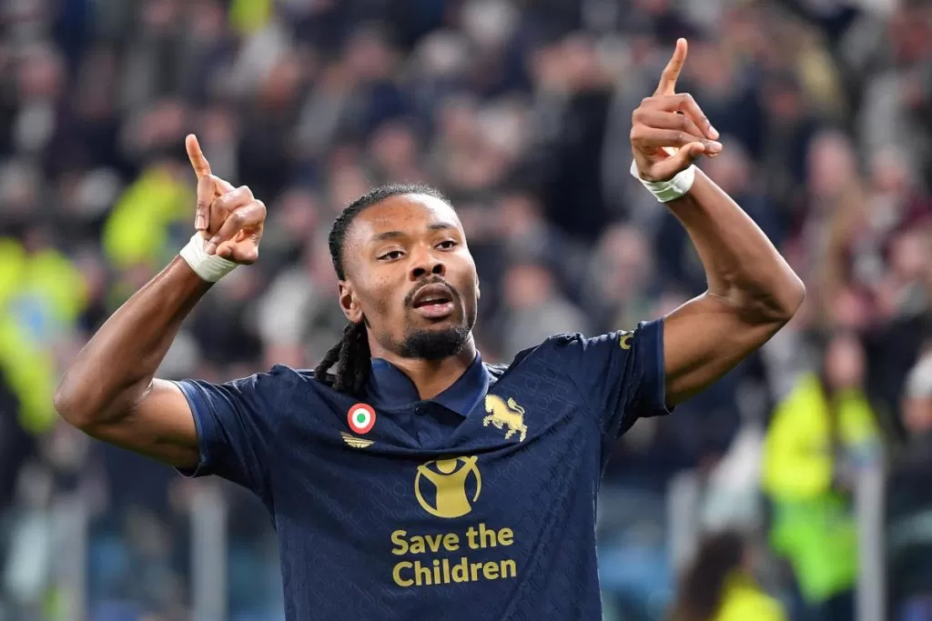MERAYAKAN: Gelandang Khephren Thuram (Juventus) merayakan golnya ke gawang Hellas Verona.