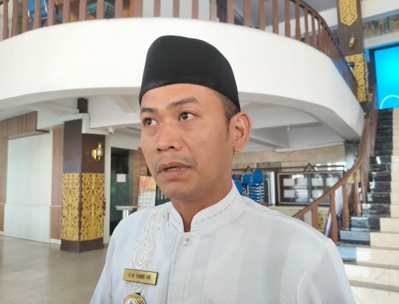 PIMPINAN DAERAH: Wali Kota Banjarmasin, Muhammad Yamin saat berada di Balai Kota.