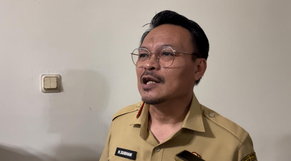 KEJAR TARGET: Kepala Bapenda Kalsel, Subhan Nor Yaumil menjelaskan realisasi pajak daerah. (Muhammad Oscar Fraby)