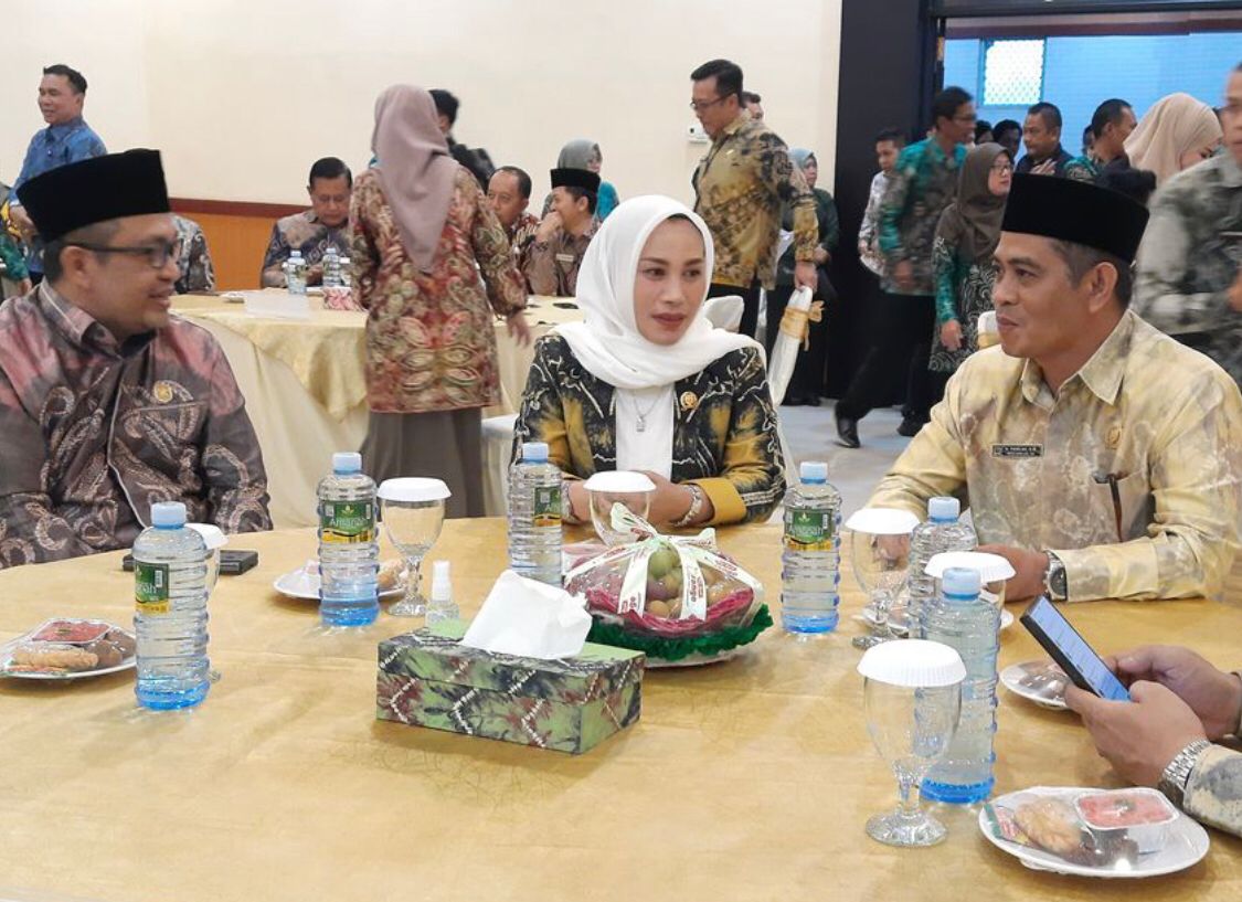 HADIR:Suwanti, Ketua DPRD Kotabaru menghadiri acara Sertijab Kepala BPK RI di Kantor BPK RI Perwakilan Kalsel di Banjarbaru, Kamis (6/3/2025).(Foto:DPRD Kotabaru)