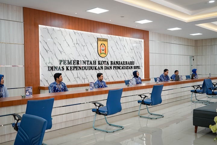 ADMINDUK: Pelayanan Administrasi Kependudukan (Adminduk) di Disdukcapil Banjarbaru.
