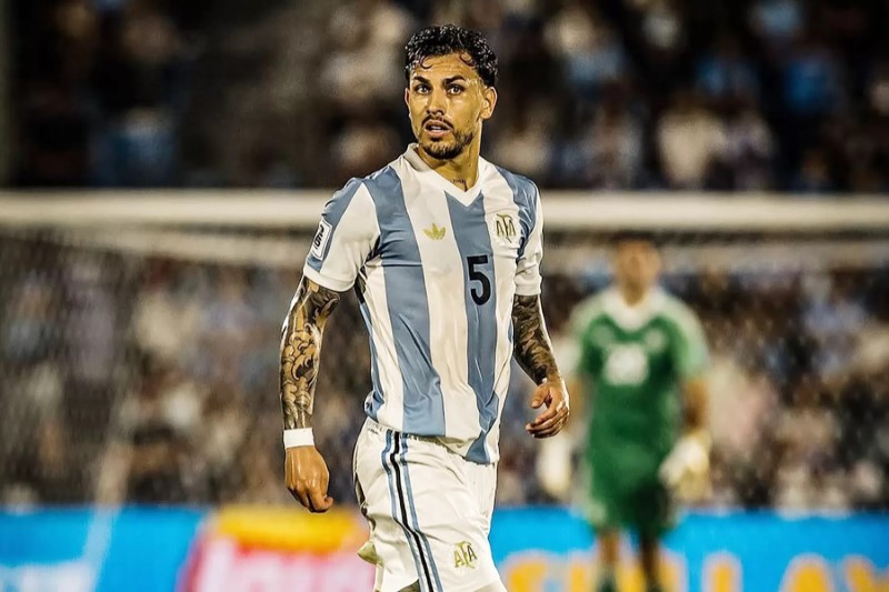 MENGHADAPI: Gelandang Argentina Leandro Paredes saat menghadapi Uruguay. (Dok. Leandro Paredes)