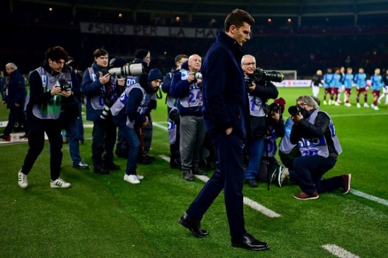 DIPECAT: Thiago Motta dipecat sebagai pelatih Juventus pada Minggu (23/3) setelah kurang dari satu musim bertugas, dan digantikan oleh mantan pemain Igor Tudor.