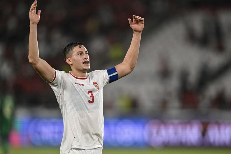 GEMILANG: Bek tengah Timnas Indonesia, Jay Idzes bisa jadi rebutan klub Eropa, setelah tampil gemilang dalam kemenangan bersejarah Garuda atas Bahrain di Kualifikasi Piala Dunia 2026.