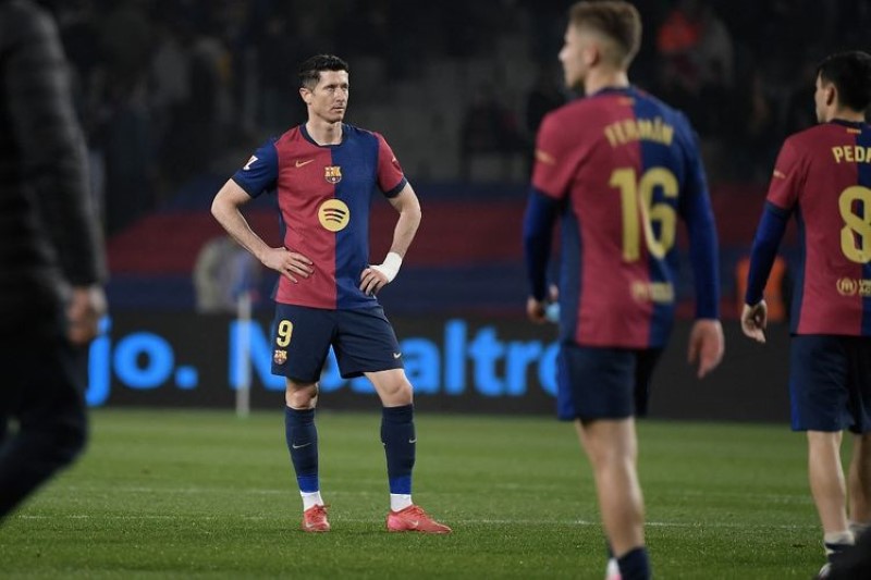 EKSPRESI: Robert Lewandowski dan Barcelona menyia-nyiakan kesempatan untuk memperlebar keunggulan mereka di puncak klasemen Liga Spanyol setelah ditahan imbang 1-1 oleh Real Betis di kandang sendiri,