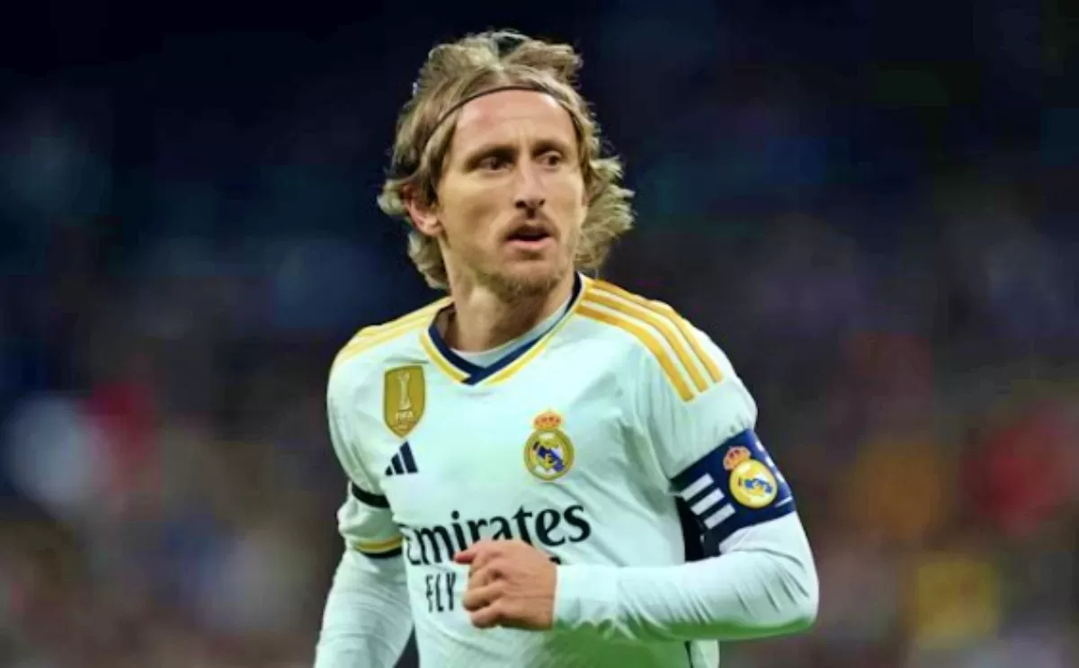 KONSISTEN: Luka Modric masih tampil konsisten bersama Real Madrid, meski nasibnya berada di persimpangan.