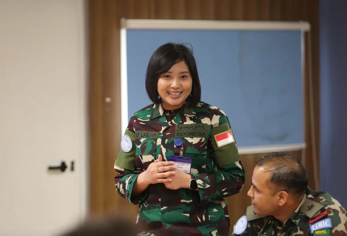 CETAK SEJARAH: Prajurit Kowal Uly Rahmatul Lailiya mencatat sejarah sebagai PIO wanita satu-satunya dalam Satgas UNIFIL.