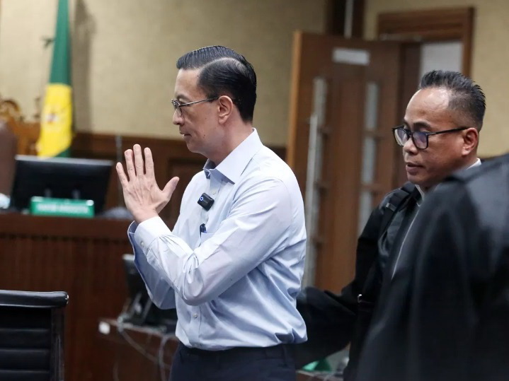 SIDANG: Terdakwa Tom Lembong saat menjalani sidang lanjutan terkait kasus dugaan korupsi impor gula di Pengadilan Tipikor, Jakarta, Kamis (13/3/2025).