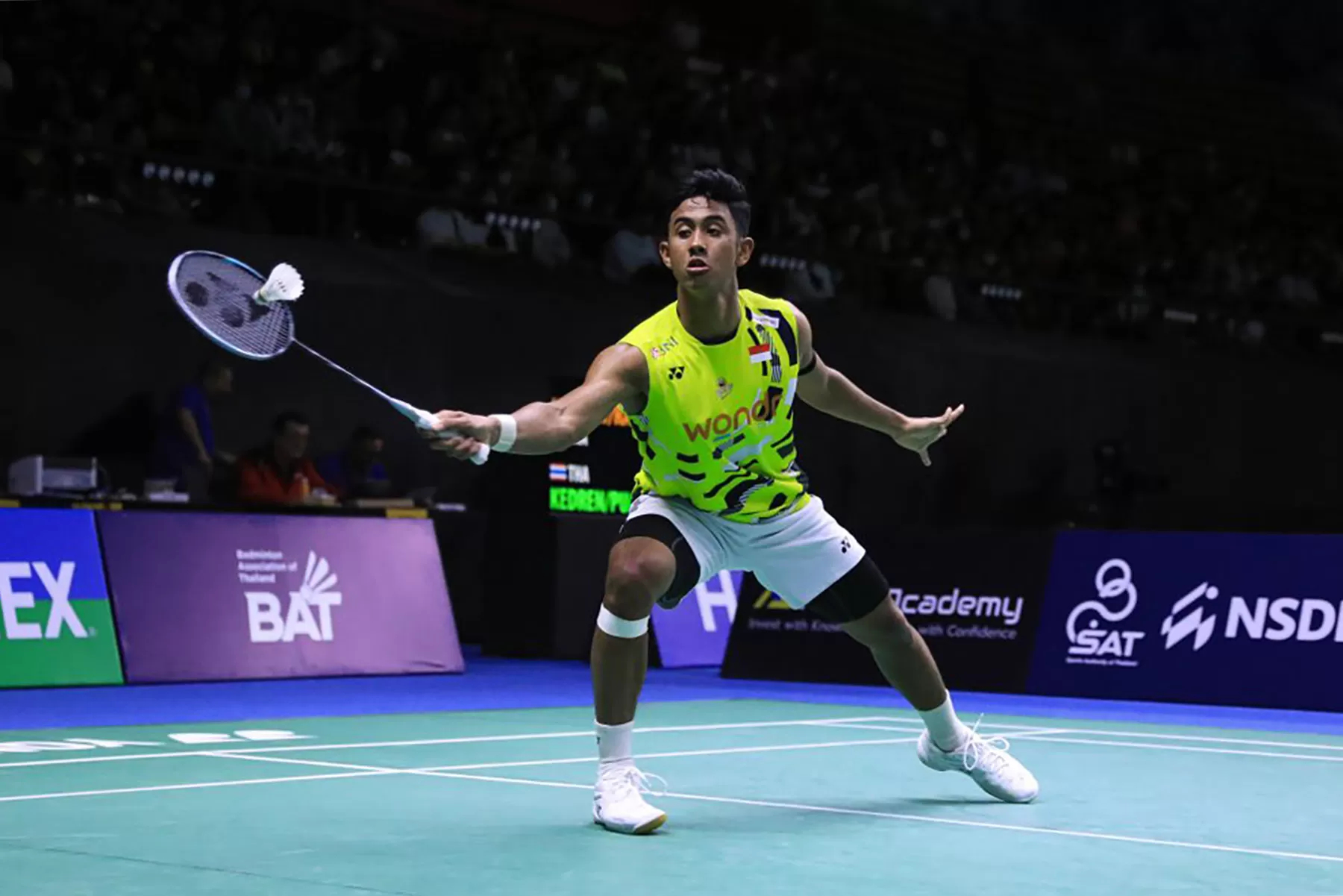 BERSIAP: Pebulu tangkis tunggal putra Indonesia, Alwi Farhan.