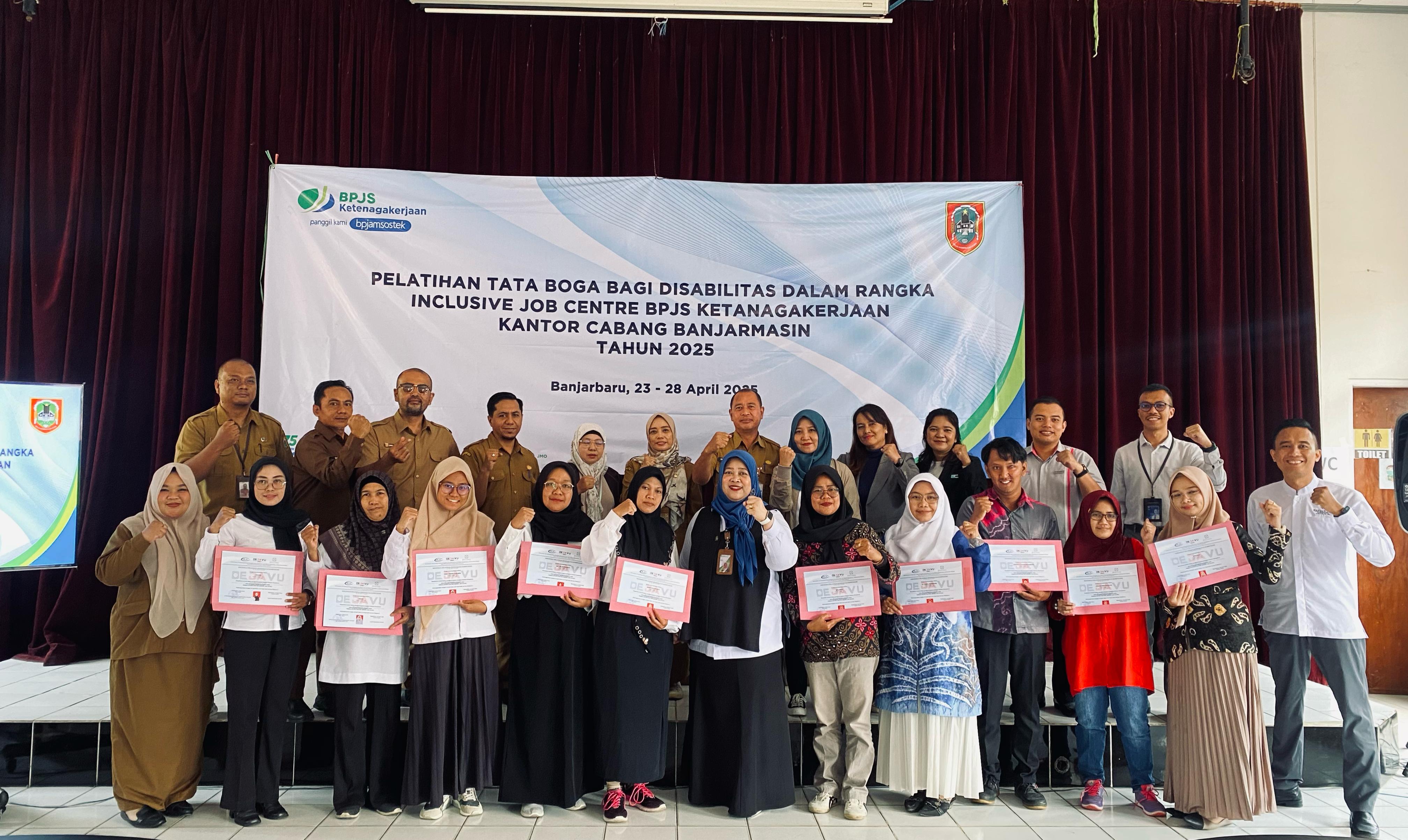 DISABILITAS : Pelatihan tata boga Bagi Disabilitas Melalui Program Inclusive Job Center.(Foto:BPJS Ketenagakerjaan Banjarmasin)