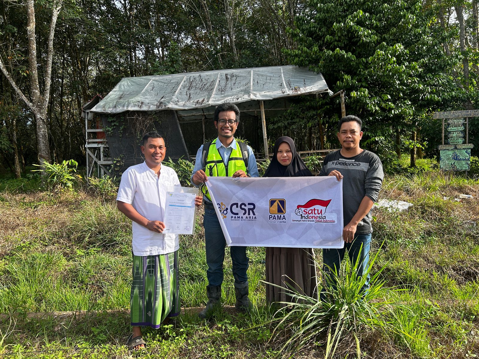 DUKUNGAN: PAMA ARIA berikan bantuan revitalisasi greenhouse Asman Toga