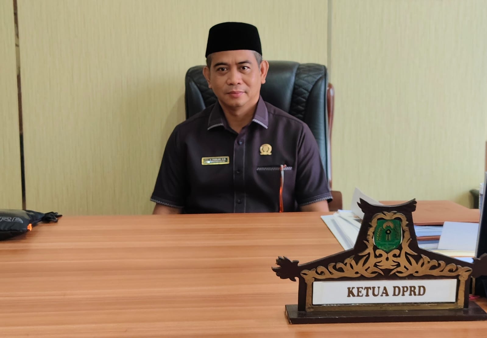 Ketua DPRD HSU H Fadilah.