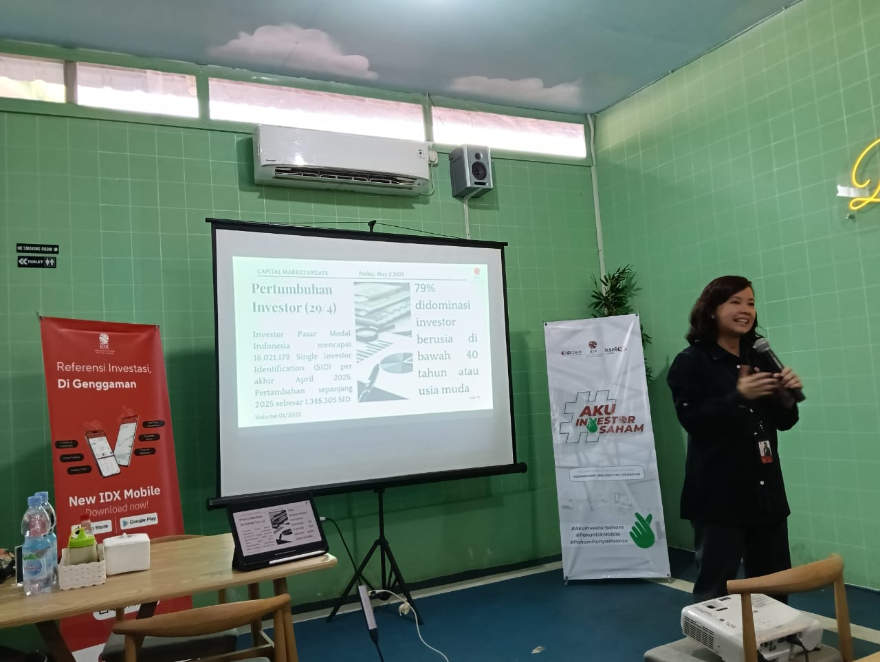 BURSA EFEK: Peminat investasi Pasar Modal ternyata dikuasai anak muda.(foto: Raudah Anisya/Radar Banjarmasin)