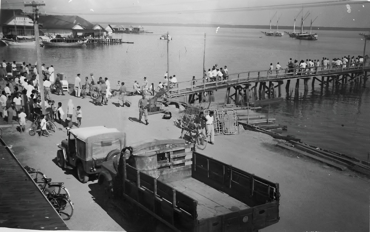 BAHARI: Potret Siring Laut Zaman 1980an.