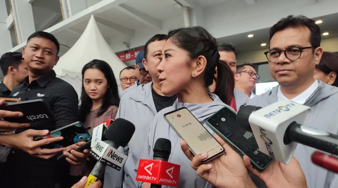 MENKOMDIGI: Menteri Komunikasi dan Digital Meutya Hafid di Stadion Utama Gelora Bung Karno (SUGBK), Jakarta Pusat, Jumat (11/4).