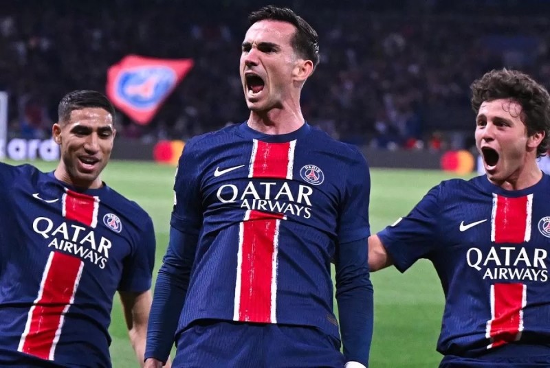 REBUT GELAR: Paris Saint-Germain (PSG) sukses merebut gelar Ligue 1 ke-13 mereka pada musim 2024&ndash;2025. Kini targetnya adalah meraih treble bersejarah. (PSG)