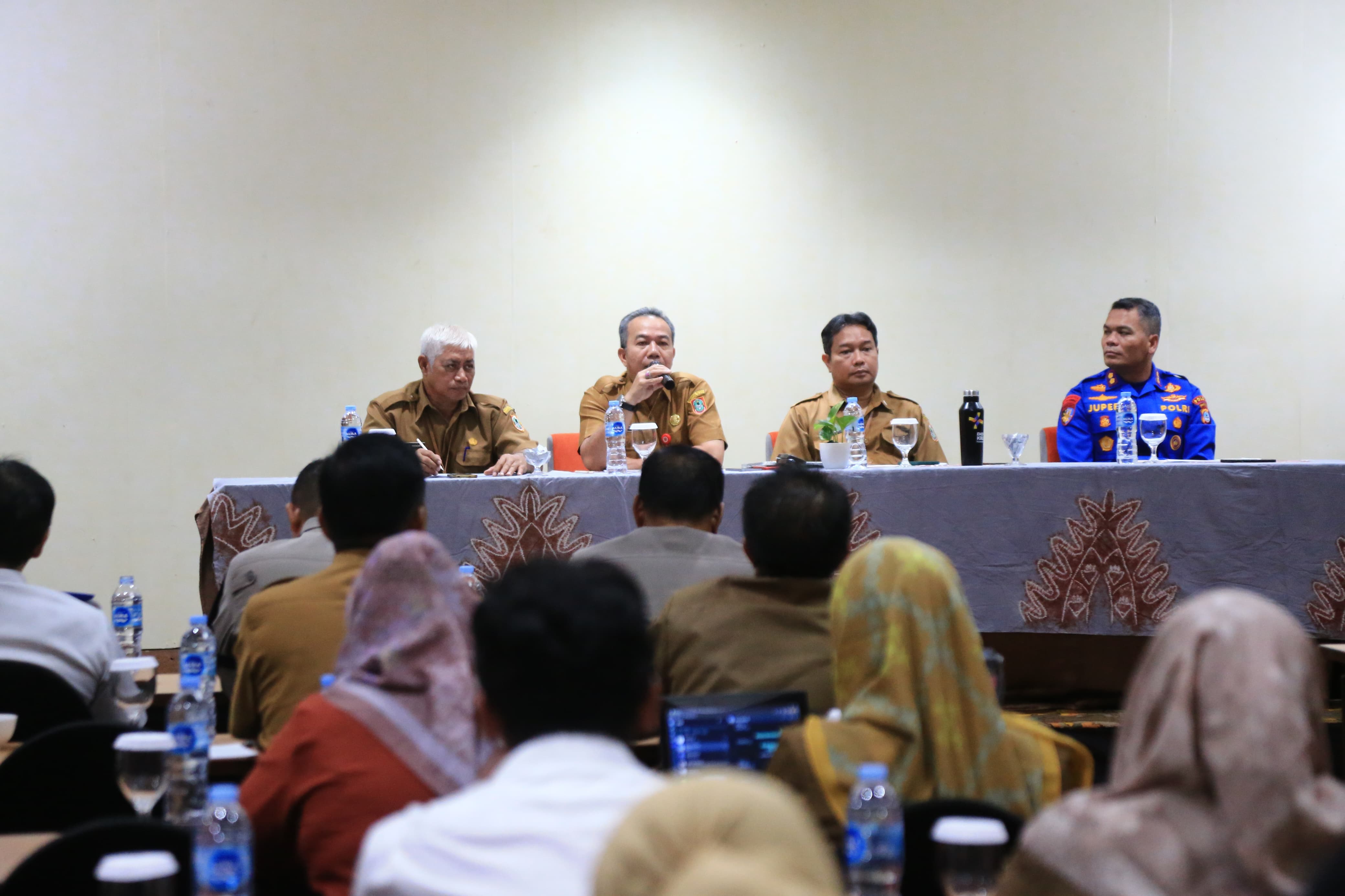 EKSPOSE: Suasana ekspos kegiatan Tour de Loksado ke-9 di Swiss-Belhotel Banjarmasin, Selasa (20/5).(Foto: M Idris Jian Sidik)