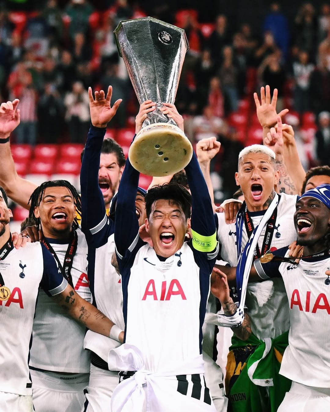 SELAMAT: Tottenham Hotspur juara Liga Eropa 2024/2025 setelah mengalahkan Manchester United di Stadion San Mames, Bilbao, Kamis (22/5).