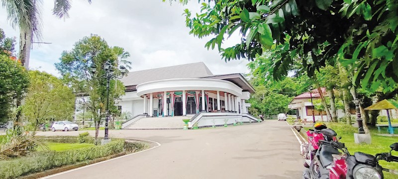 Wisma Tamu Pendopo bersinar
