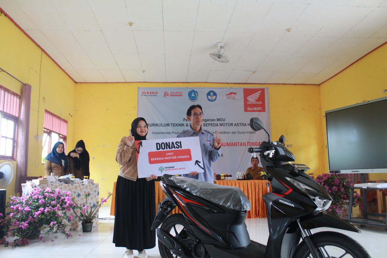 VOKASI : Trio Motor Tingkatkan kompetensi siswa l lewat kerjasama VOKASI