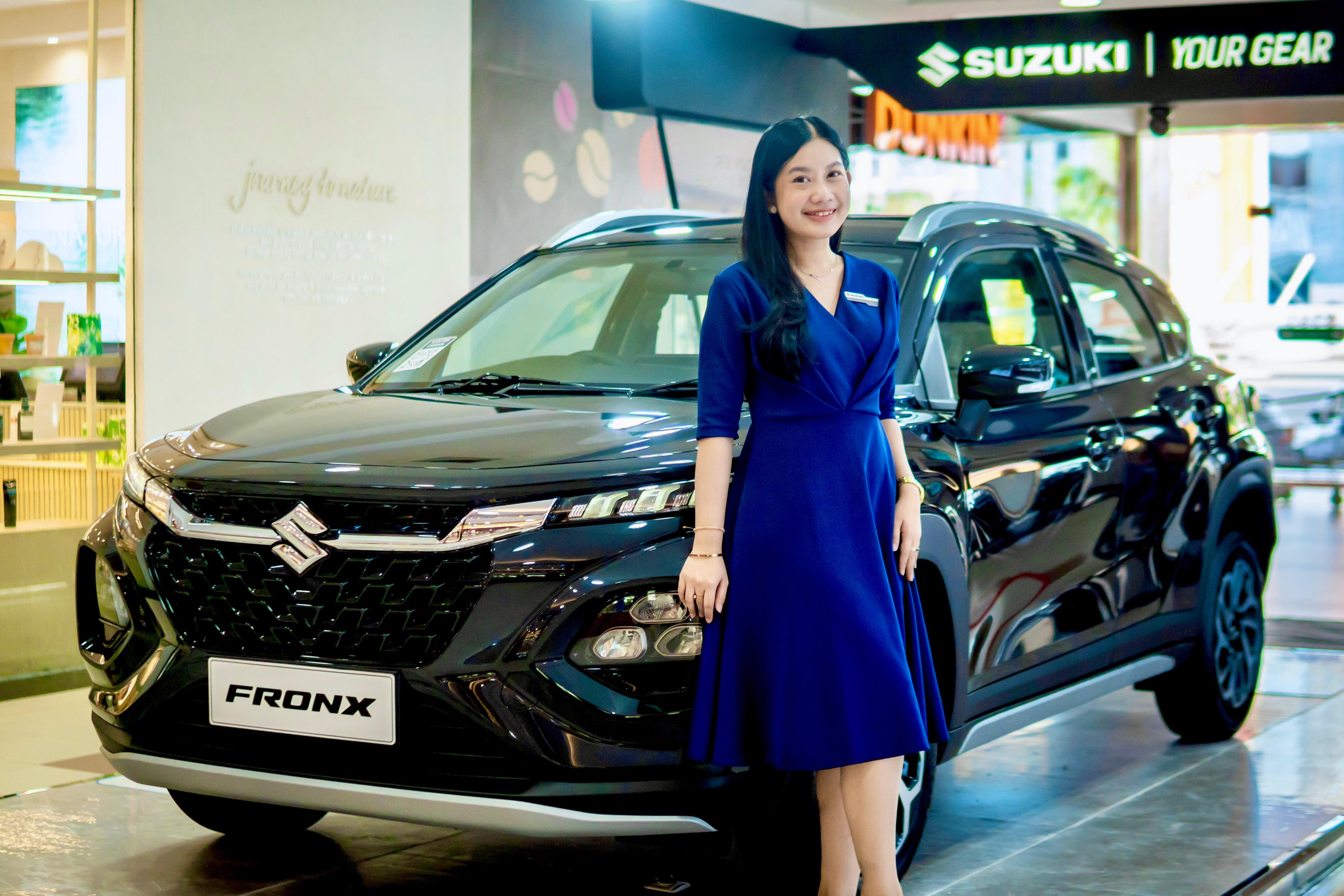 VARIAN BARU:Suzuki Fronx resli diluncurkan, Rabu (28/5/2025). Mobil ini dipamerkan di Atrium Duta Mall Banjarmasin dan Q-Mall Banjarbaru mulai 5 Juni nanti.(Foto-foto: Tia Lalita Novitri)