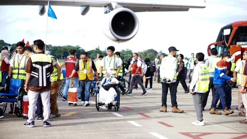 BERANGKAT HAJI:Jemaah haji asal Kalsel sebelum berangkat ke tanah suci. Hingga Jumat (30/5/2025) sudah tiga orang CJH Embarkasi Banjarmasin meninggal dunia.(dokumen)