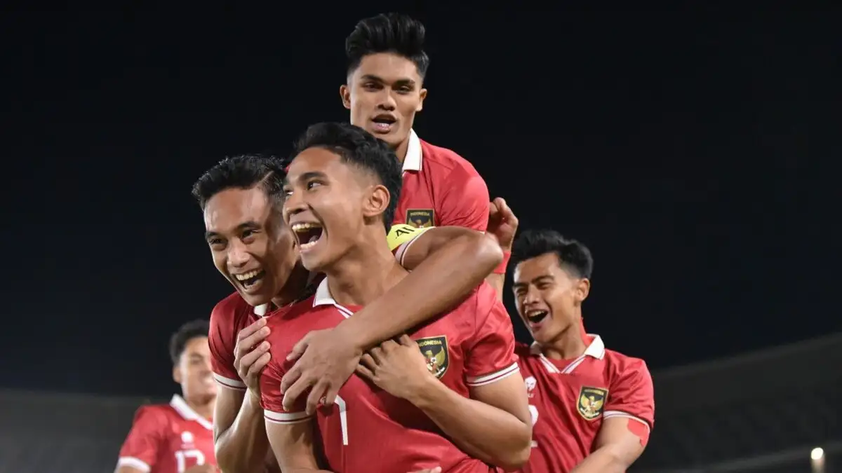 BERJUANG: Timnas Indonesia U-23 saat tampil pada 2024 lalu. Kali ini mereka akan berjuang di Piala AFF U-23 2025.