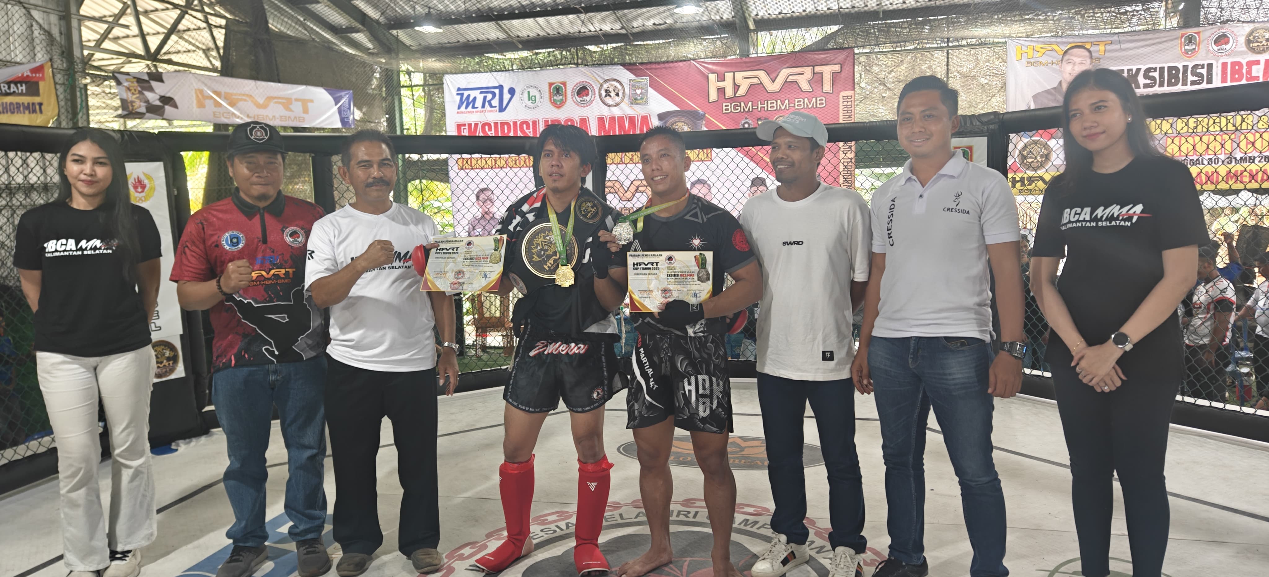 MEMBANGGAKAN: Tim MMA Tapin menorehkan prestasi yang membanggakan di ajang IBCA Kalsel. (Foto: Tim MMA Tapin)
