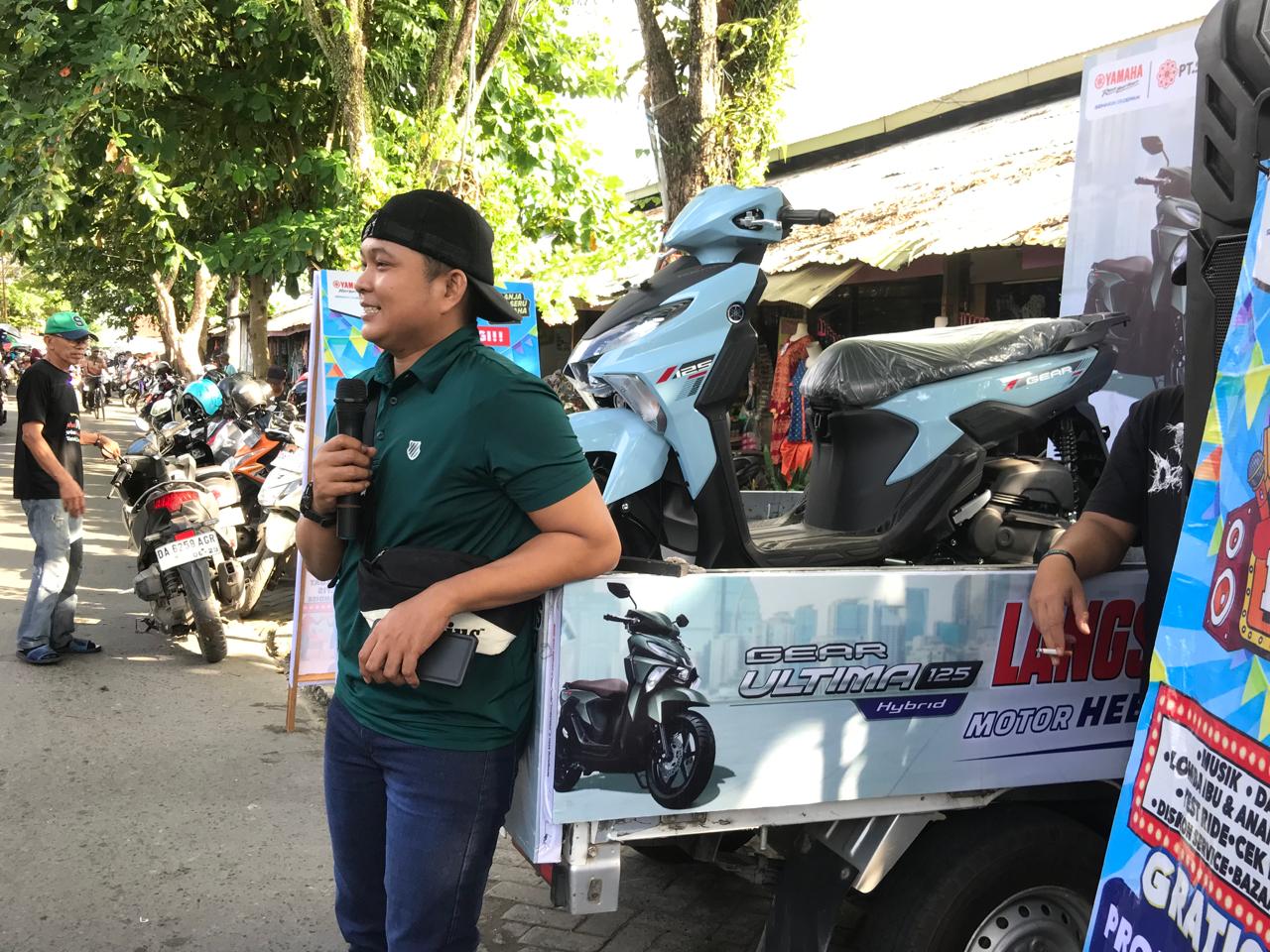 MATIC VIRAL:PT STSJ Yamaha menghadirkan Yamaha Gear Ultima dalam gelaran Grebek Pasar Rame di Pasar Cemara Banjarmasin, Selasa (10/6/2025).