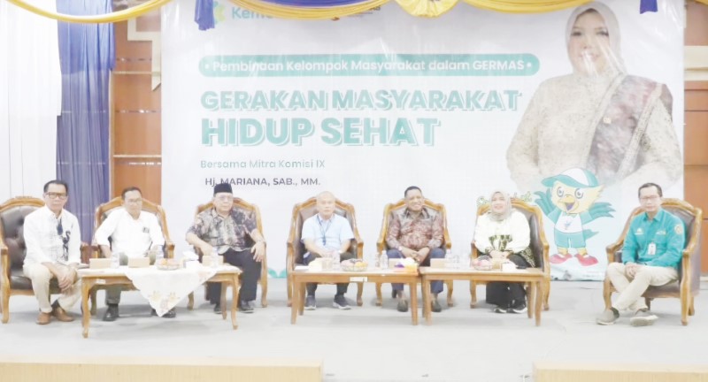 APRESIASI: Ketua DPRD Tala H Khairil Anwar hadir di acara Sosialisasi Germas di Balairung Tuntung Pandang. (Foto: Prokopim For Radar Banjarmasin)