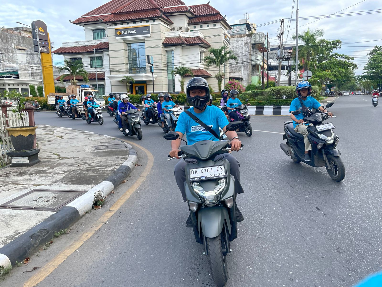 ROLLING CITY:PT STSJ Yamaha mengajak para pengguna Yamaha Gear Ultima 125 mengelilingi Kota Banjarmasin, Sabtu (14/6/2025).(Foto:PT STSJ Yamaha)