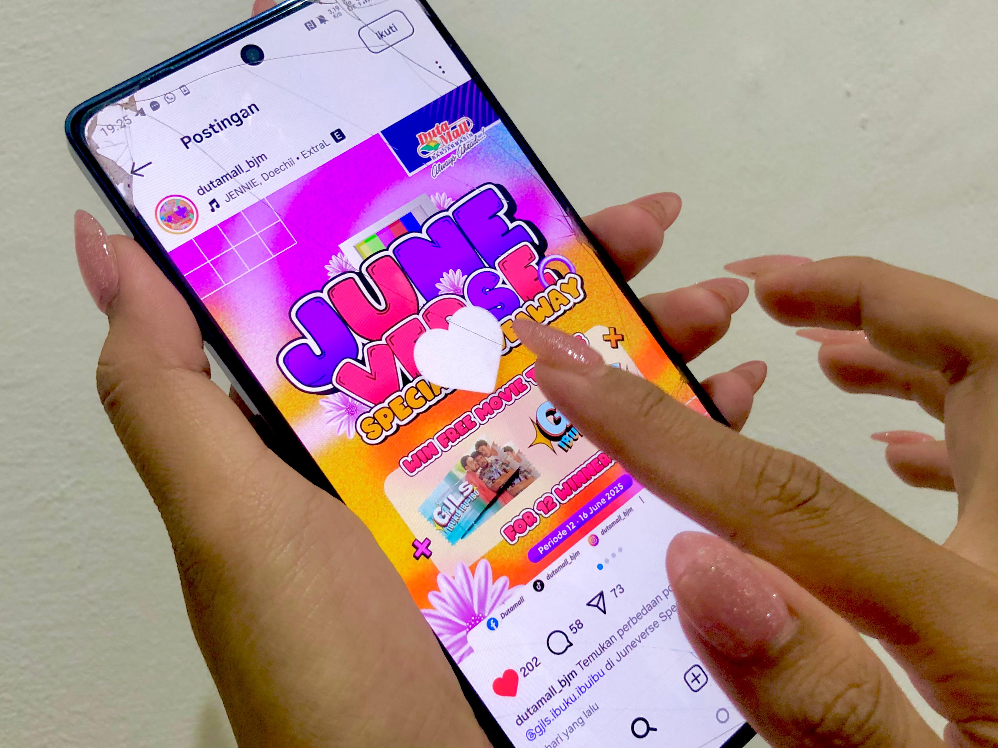 SERU:Giveaway spesial dari Duta Mall selalu dinanti-nantikan.(Foto:Tia Lalita Novitri/Radar Banjarmasin)