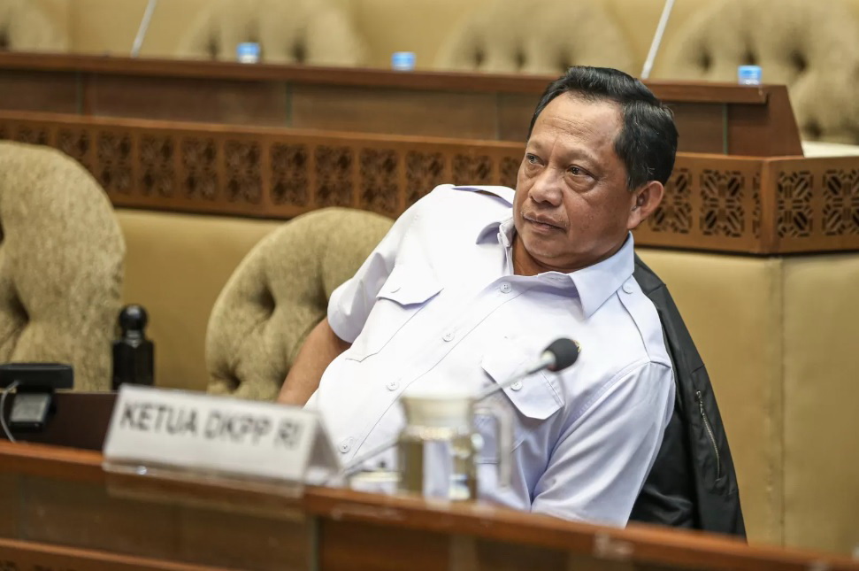 MENDAGRI: Menteri Dalam Negeri Tito Karnavian mengizinkan pemda rapat di hotel untuk mendukung perekonomian, asalkan tepat sasaran dan tidak berlebihan.