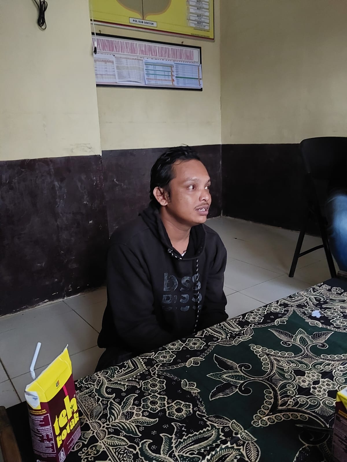 DIAMANKAN: Sosok yang mengaku habib dan telah diamanakan aparat setempat.