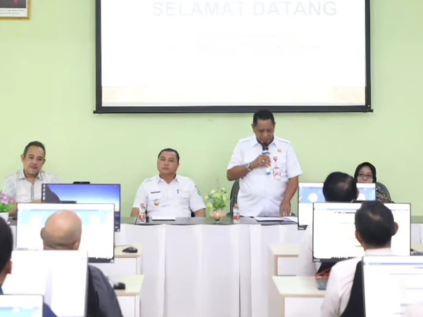 BERPROSES: Wakil Bupati Tala H Muhammad Zazuli menghadiri asesmen seleksi JPT di Kantor Regional VIII BKN Banjarmasin.