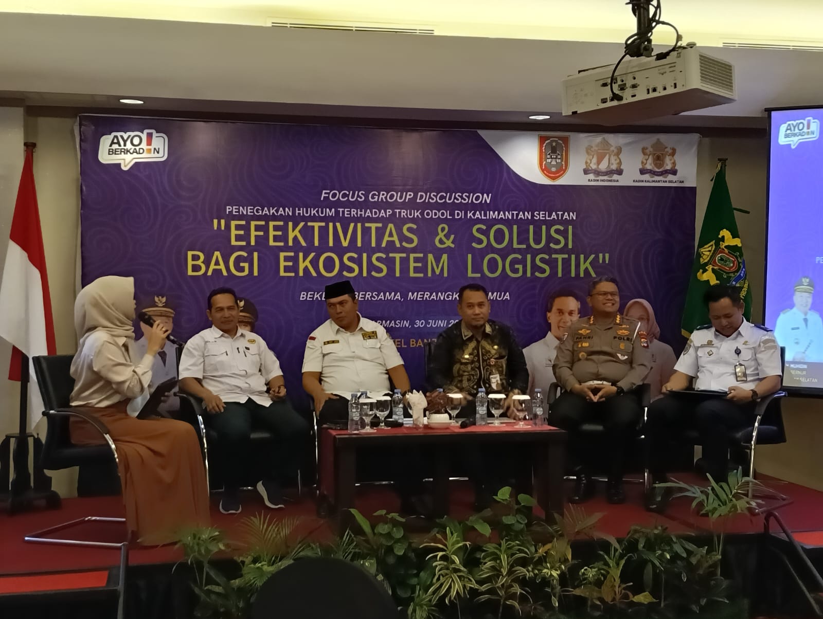 DISKUSI:Focus Group Discussion (FGD) yang digelar Kadin Kalsel membahas mengenai Truk ODOL, Senin (30/6/2025) di salah satu hotel di Banjarmasin.