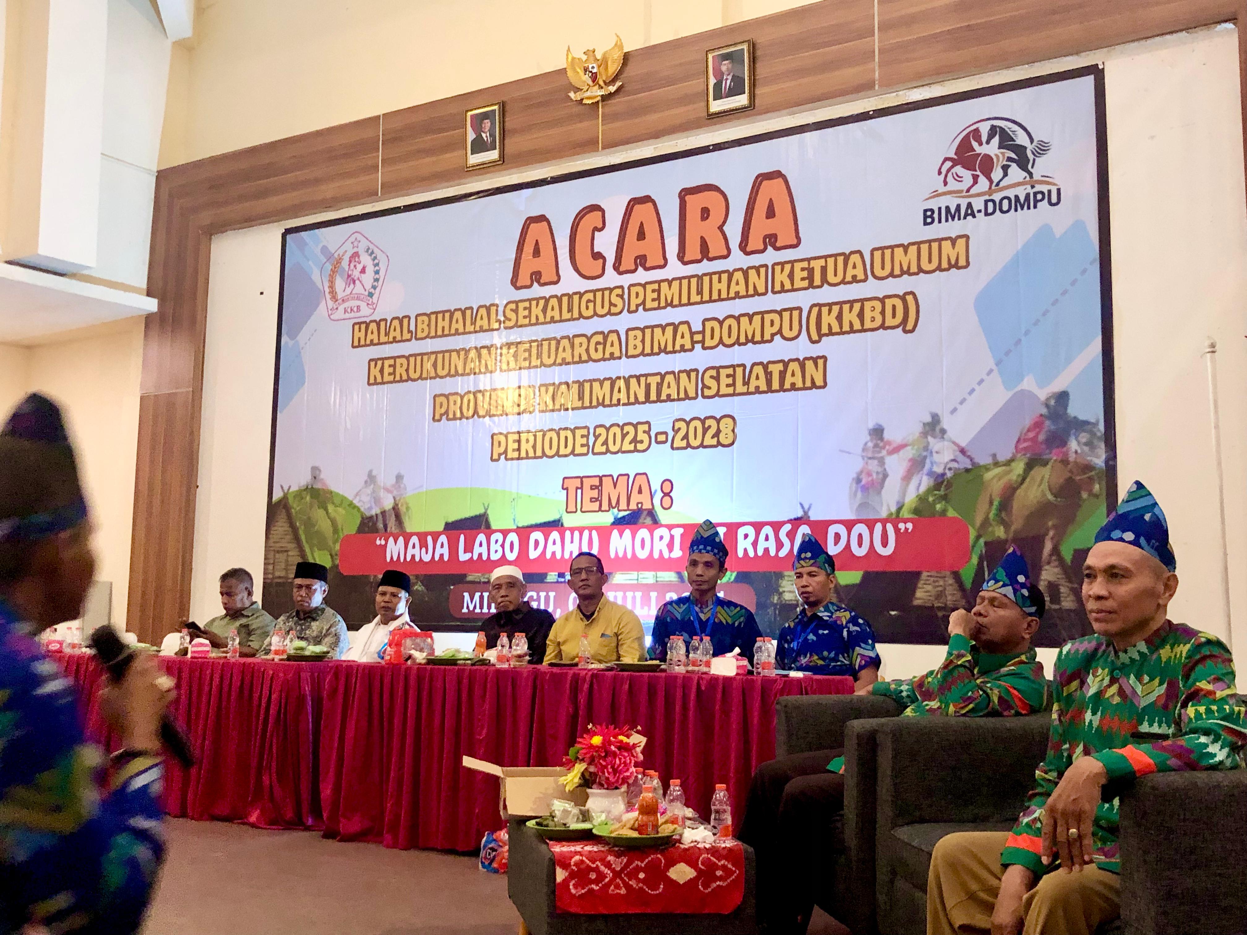 DEMOKRATIS:Suasana pemilihan Ketua KKDB Kalsel yang penuh kekeluargaan dan keakraban di Hotel 88 Banjarmasin, Minggu (6/7/2025).