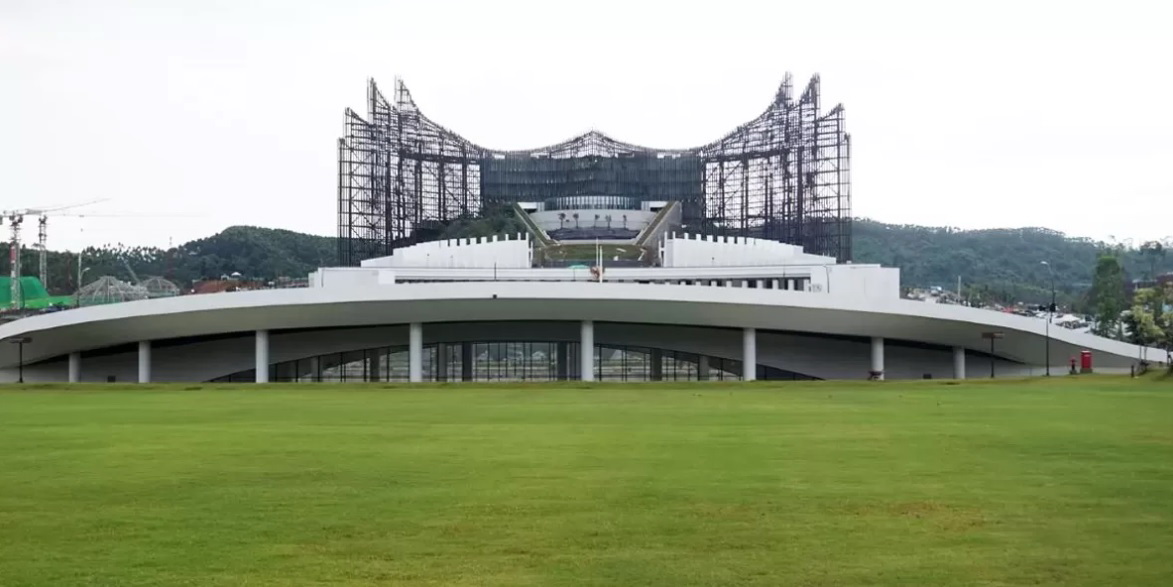 IBU KOTA BARU: Istana negara Ibu Kota Nusantara (IKN). (Foto: Edy Pramana/Jawa Pos)