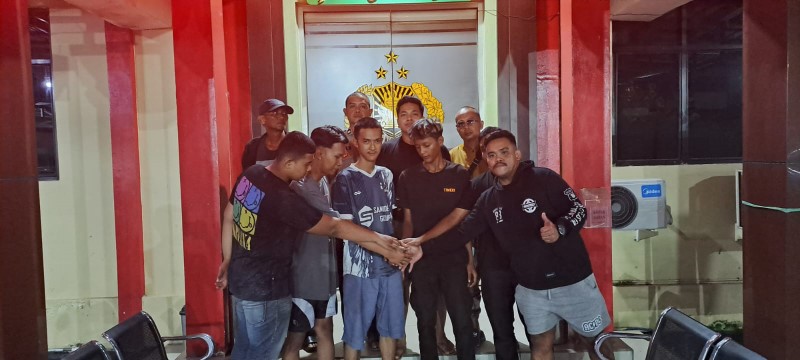 Keributan Antar Remaja di Teluk Tiram, Berawal dari Pertandingan Sepak Bola, Didamaikan di Polsek Banjar Barat