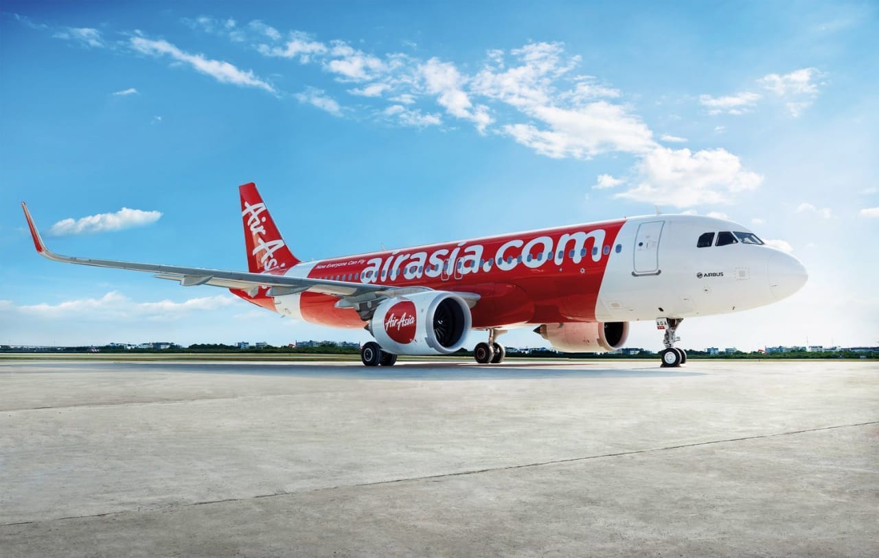 UKIR SEJARAH:Bandara Internasional Syamsudin Noor membuka penerbangan perdana rute internasional ke Kuala Lumpur Malaysia pada Oktober 2025 ini, dengan maskapai AirAsia.(Foto:Air Asia)