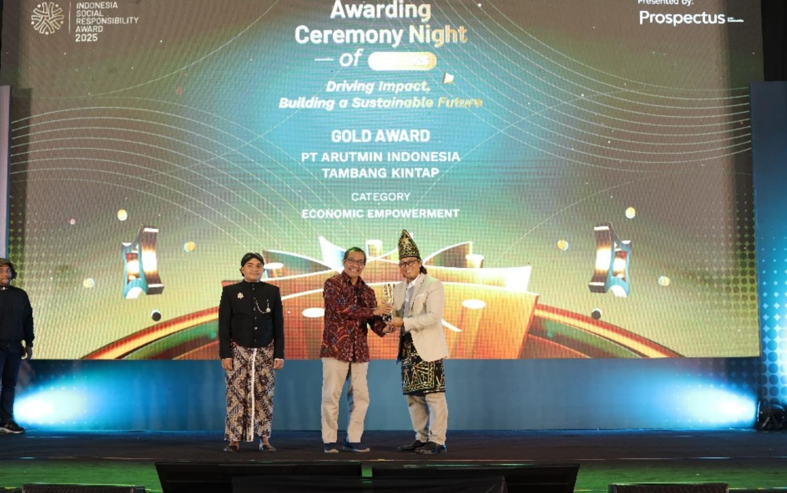 PRESTASI:PT Arutmin Indonesia Tambang Kintap meraih penghargaan Gold ajang ISRA 2025 di The Alana Yogyakarta Hotel & Convention Center, Kamis (10/7/2025).(foto-foto:PT Arutmin Indonesia)