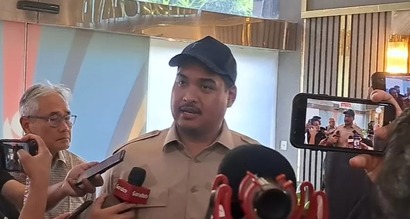 MENYAMPAIKAN: Menpora Dito Ariotedjo menyampaikan sampai saat ini pengiriman atlet SEA Games 2025 Thailand masih digodok dan belum ada keputusan