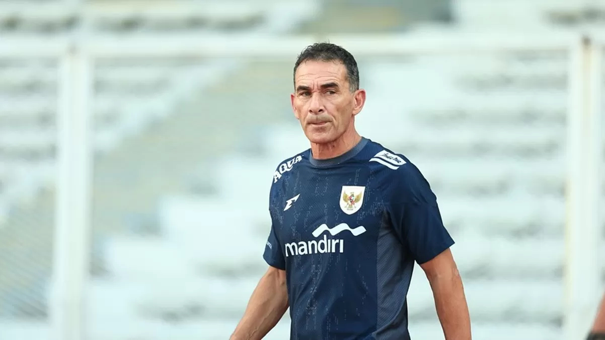 MEMILIH: Pelatih Timnas Indonesia U23, Gerald Vanenburg telah memilih 23 pemain untuk skuad final Garuda Muda di Piala AFF U-23 2025. (Instagram/@geraldvanenburgofficial)
