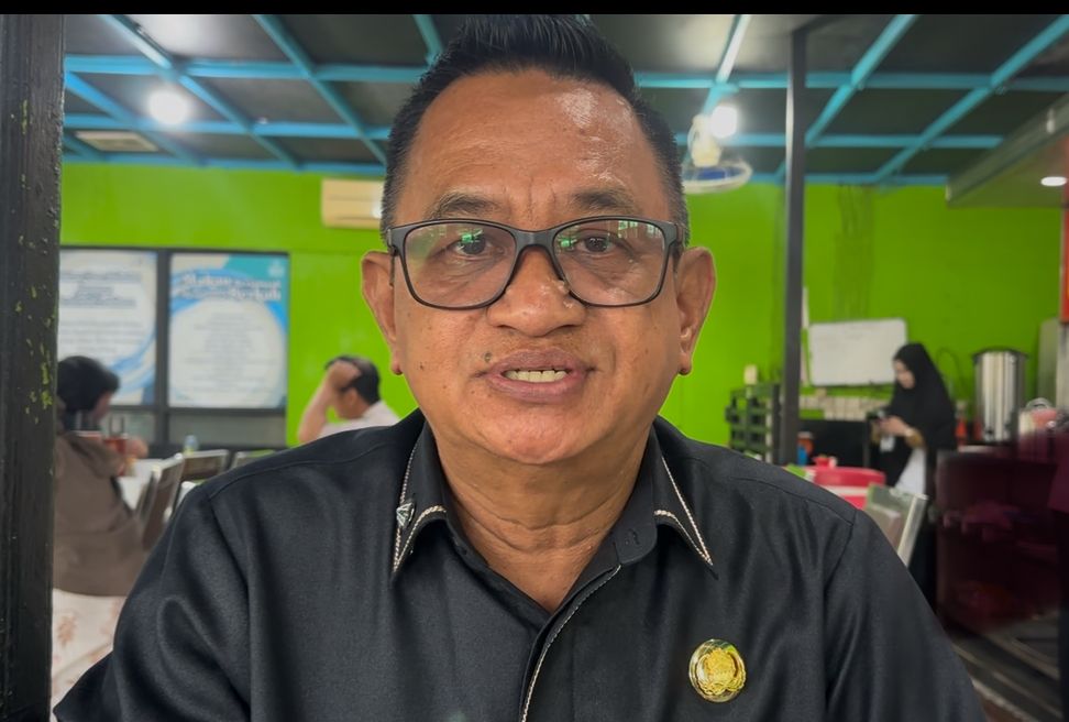 BERI PENJELASAN: Kepala Dinas Perdagangan Kalsel Ahmad Bagiawan memastikan pihaknya akan membentuk tim sidak beras oplosan di Kalsel.