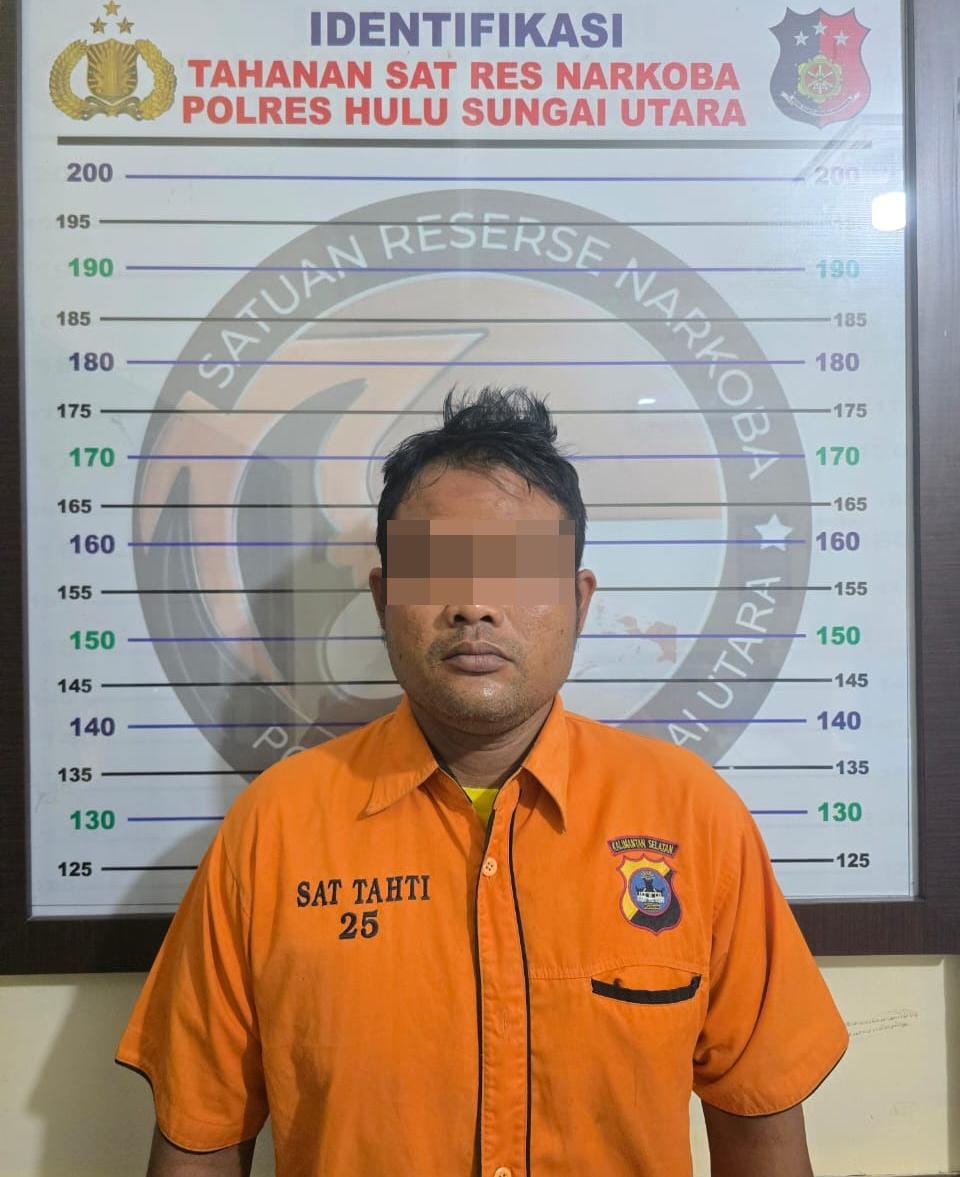 KASUS: Tersangka H (38) warga RT 11 Kelurahan Sungai Malang, ditangkap tim Satres Narkoba dalam kasus kepemilikan sabu. (Foto: Polres HSU untuk Radar Banjarmasin)