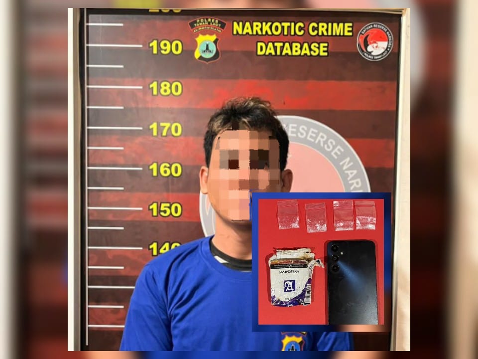 DIAMANKAN:AA, pria asal Takisung, Kabupaten Tanah Laut diamankan karena menyimpan delapan paket sabu.(Foto:Humas Polres Tala untuk Radar Banjarmasin)