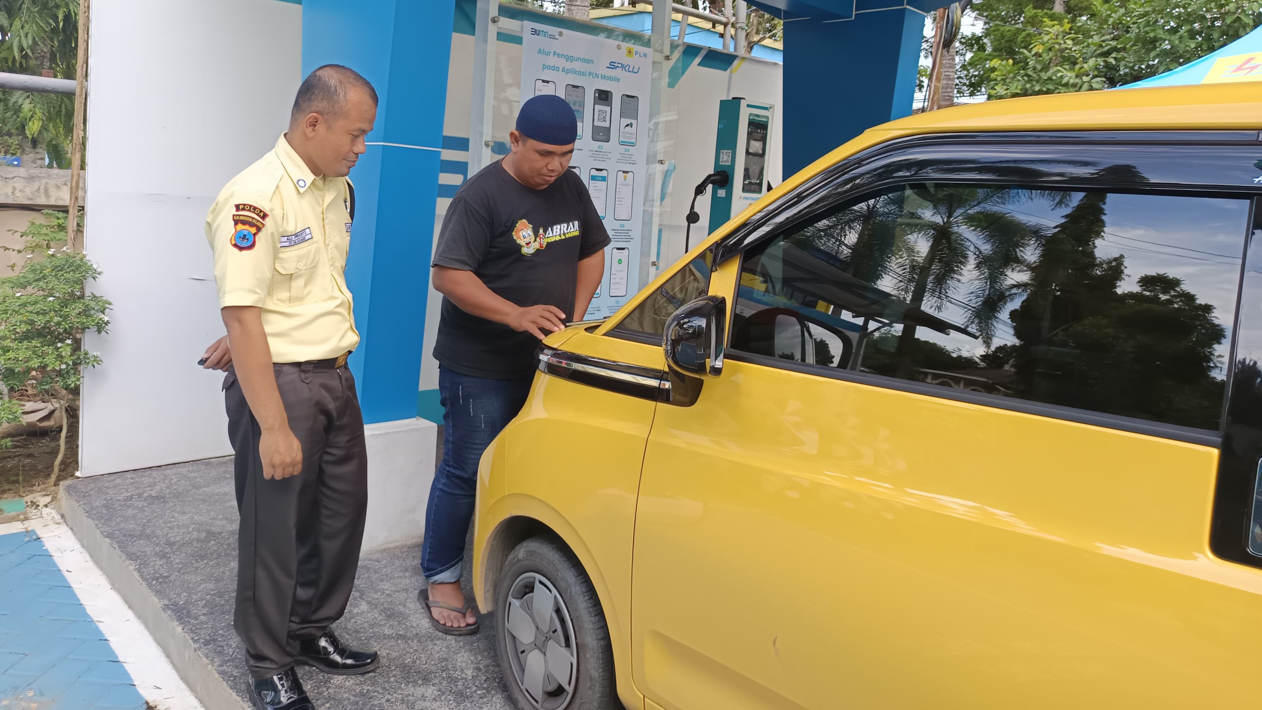 CANGGIH:SPKLU PLN UID Kalselteng terdiri dari tipe slow charging 7 kW, medium charging 22 kW, dan fast charging 50 kW yang dapat mengisi daya lebih cepat dibandingkan home charging.