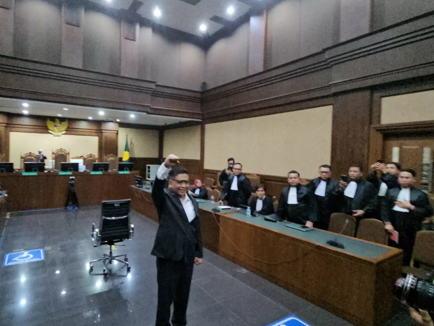 BERSALAH: Sekjen PDI Perjuangan Hasto Kristiyanto menjalani sidang vonis hakim di Pengadilan Tindak Pidana Korupsi pada Pengadilan Negeri Jakarta Pusat, Jumat (25/7).