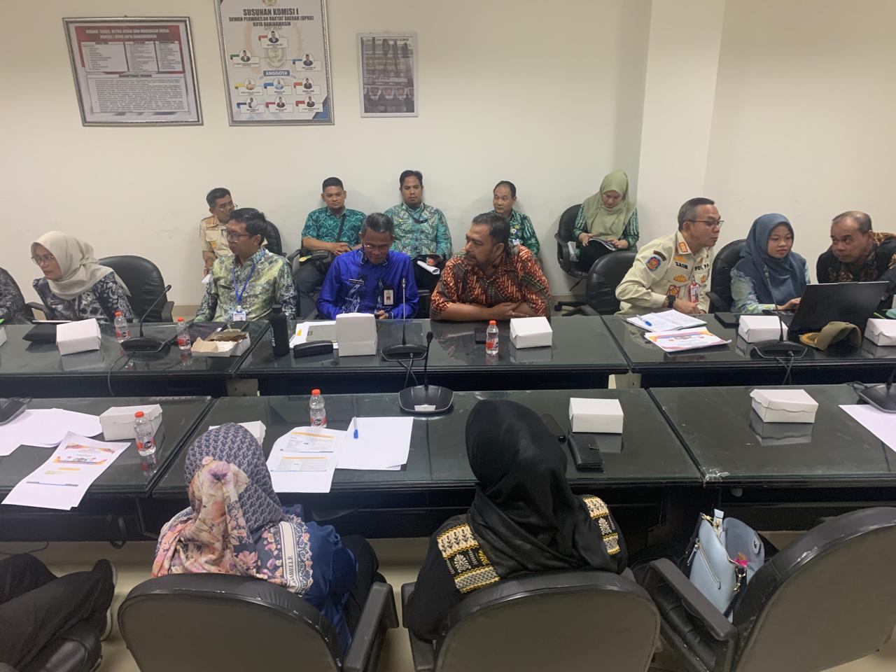 Komisi I DPRD Kota Banjarmasin memanggil perwakilan manajemen Mie Gacoan, Kamis (31/7). (Endang/Radar Banjarmasin)